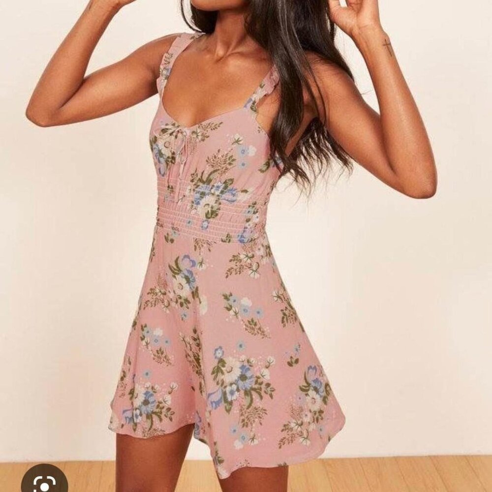 BNWT Reformation Elyse dress in color Irene